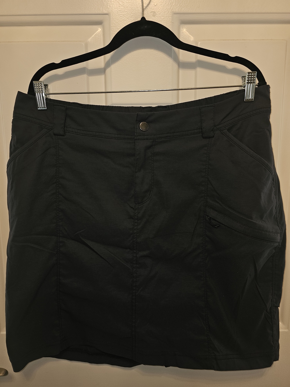 Duluth Gray Skort with Zip Pocket